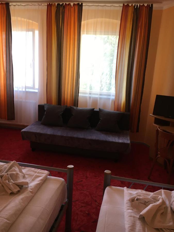 Hotel Pension Streuhof Berlino Esterno foto